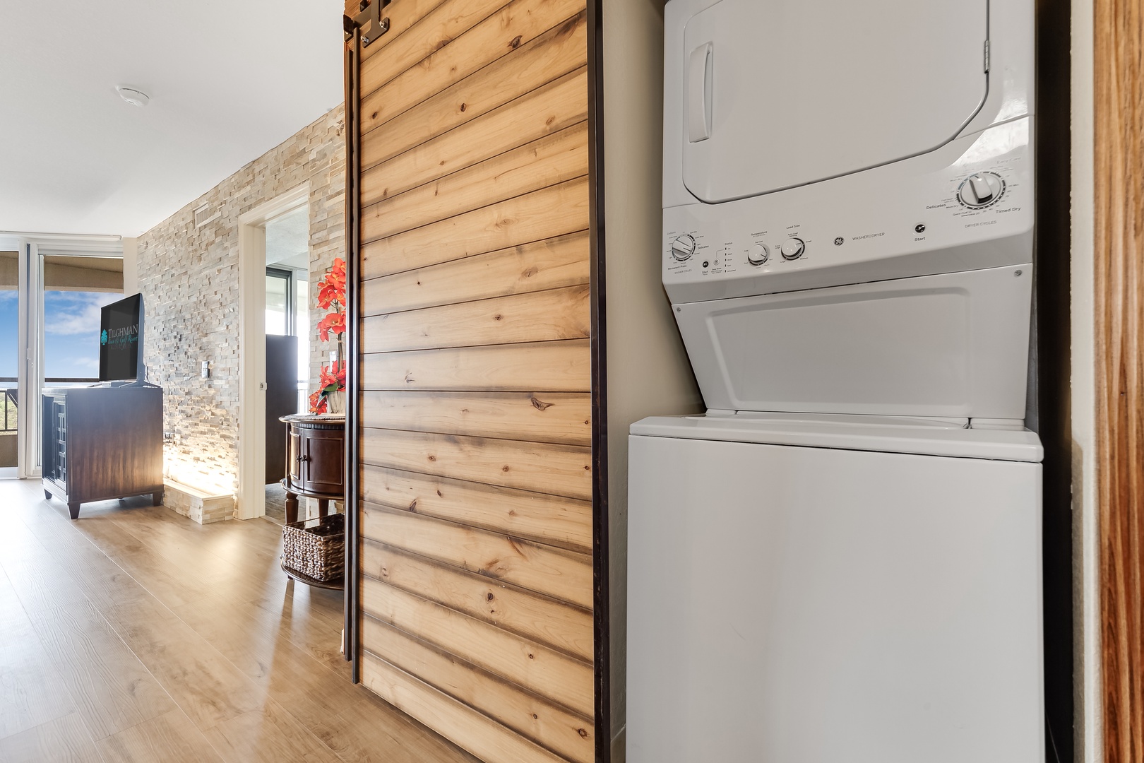 In Unit Washer and Dryer