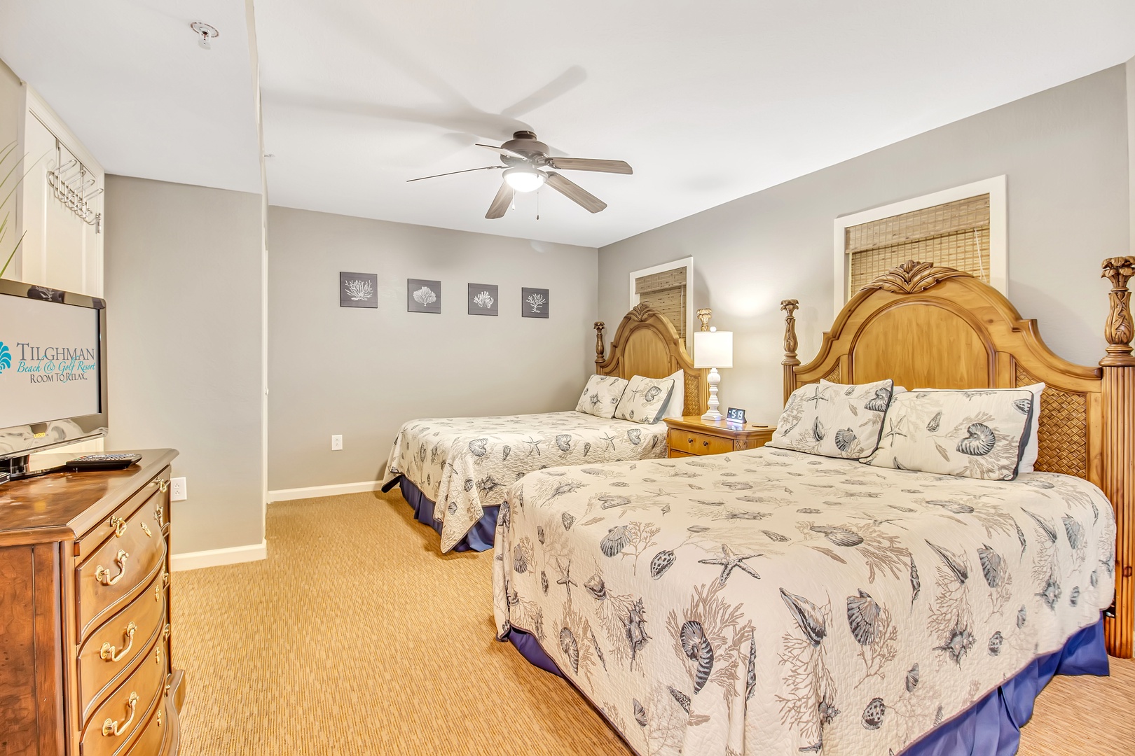 Double Queen Bedroom