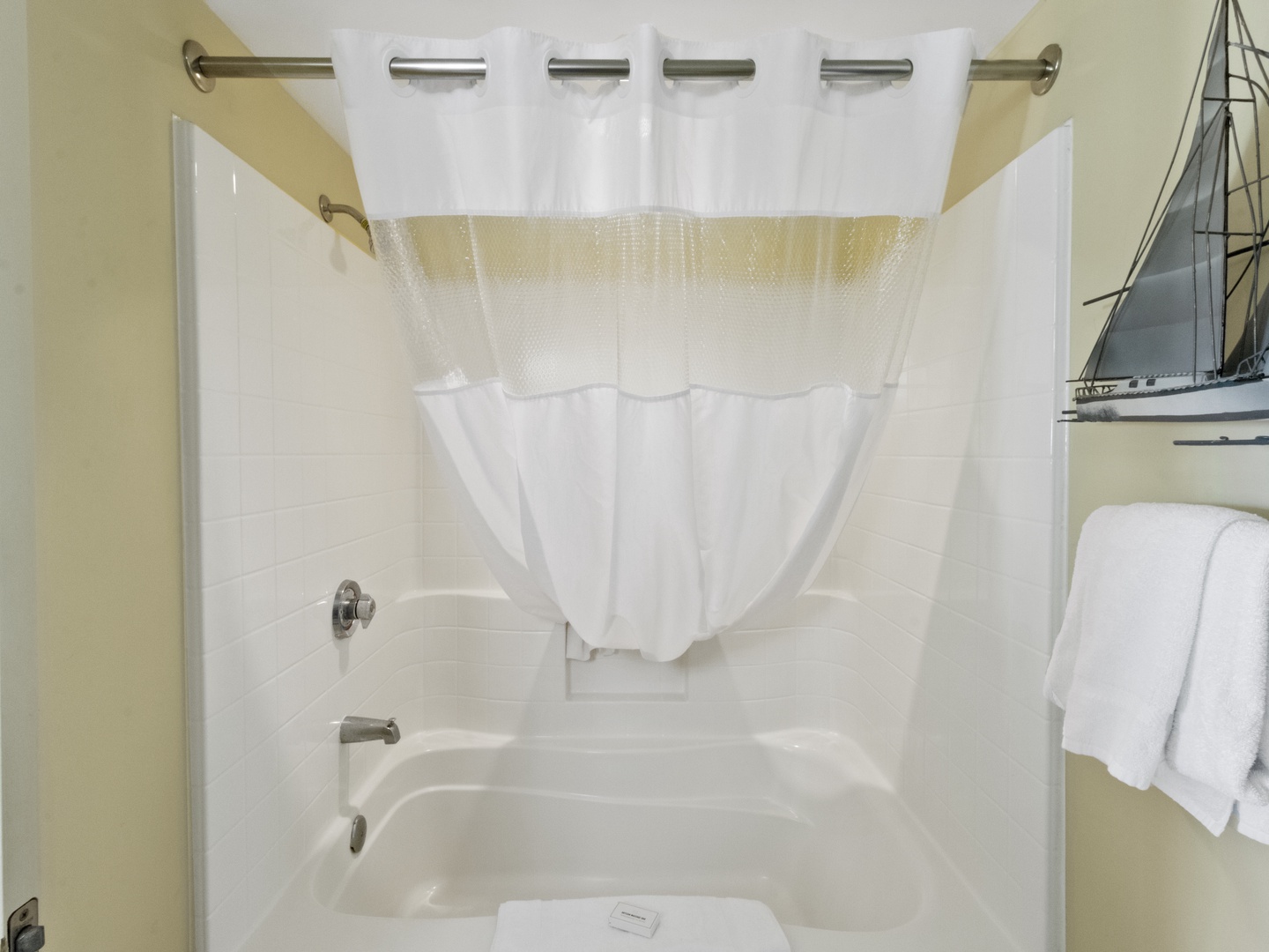 Primary Tub/Shower
