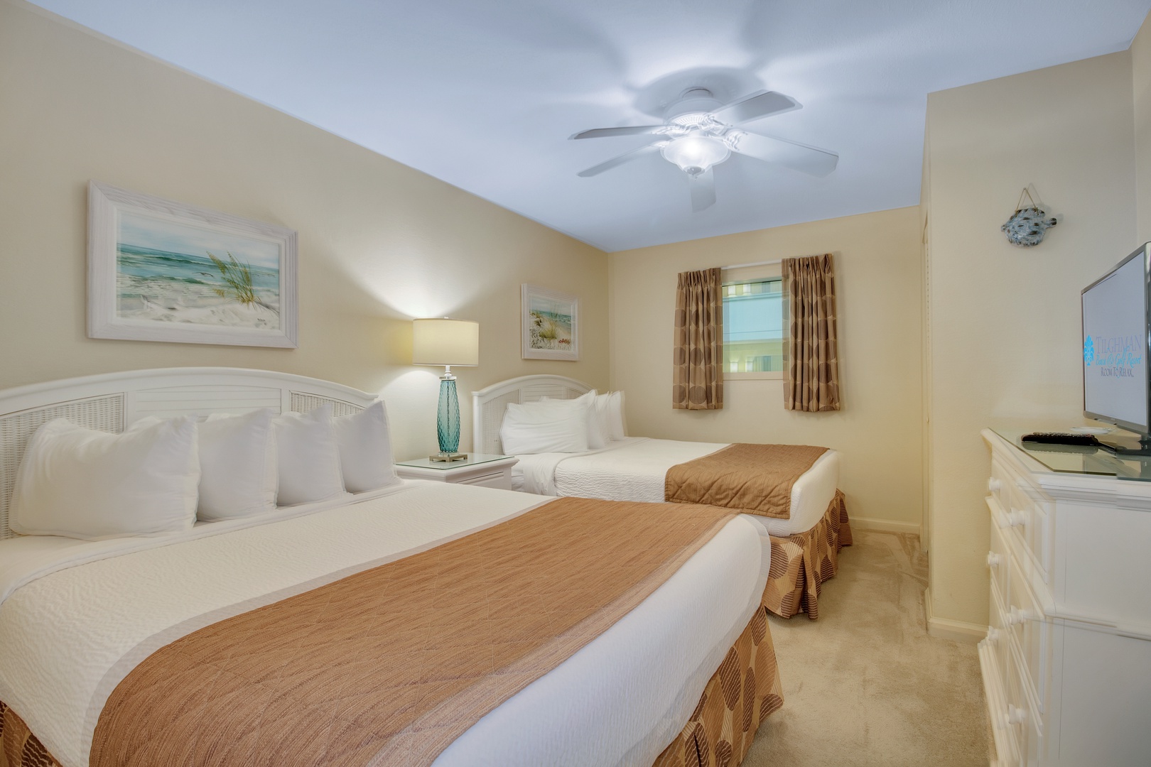 Double Queen Bedroom