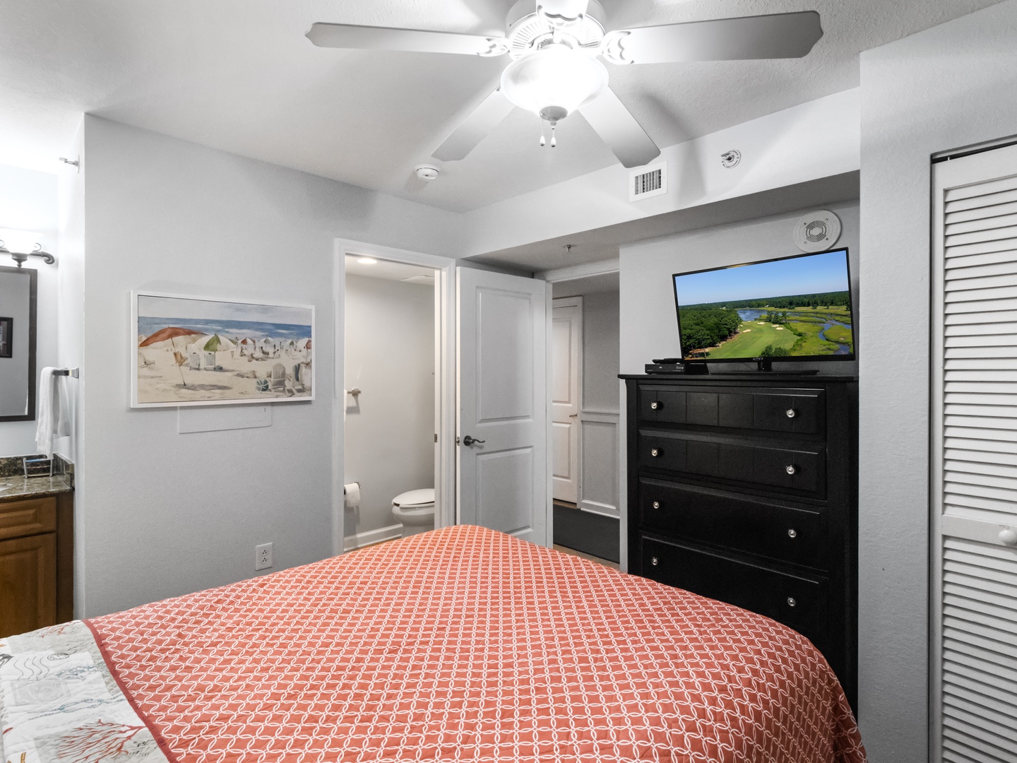 Single Queen Storage