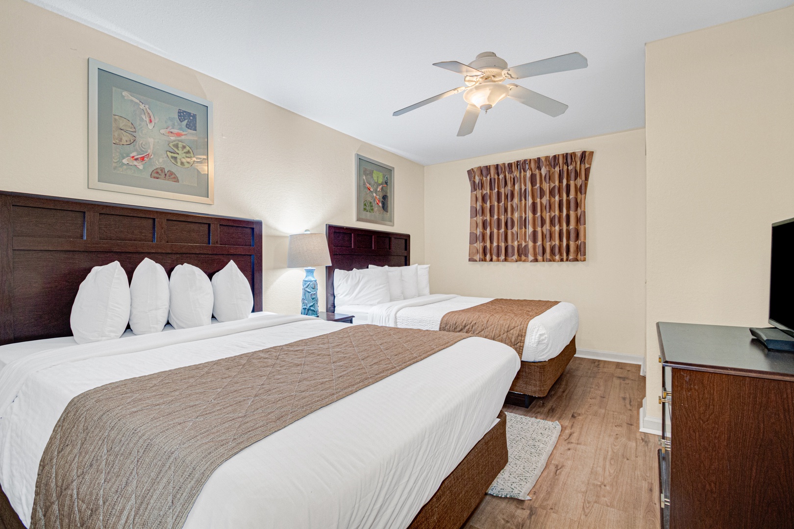 Double Queen Bedroom