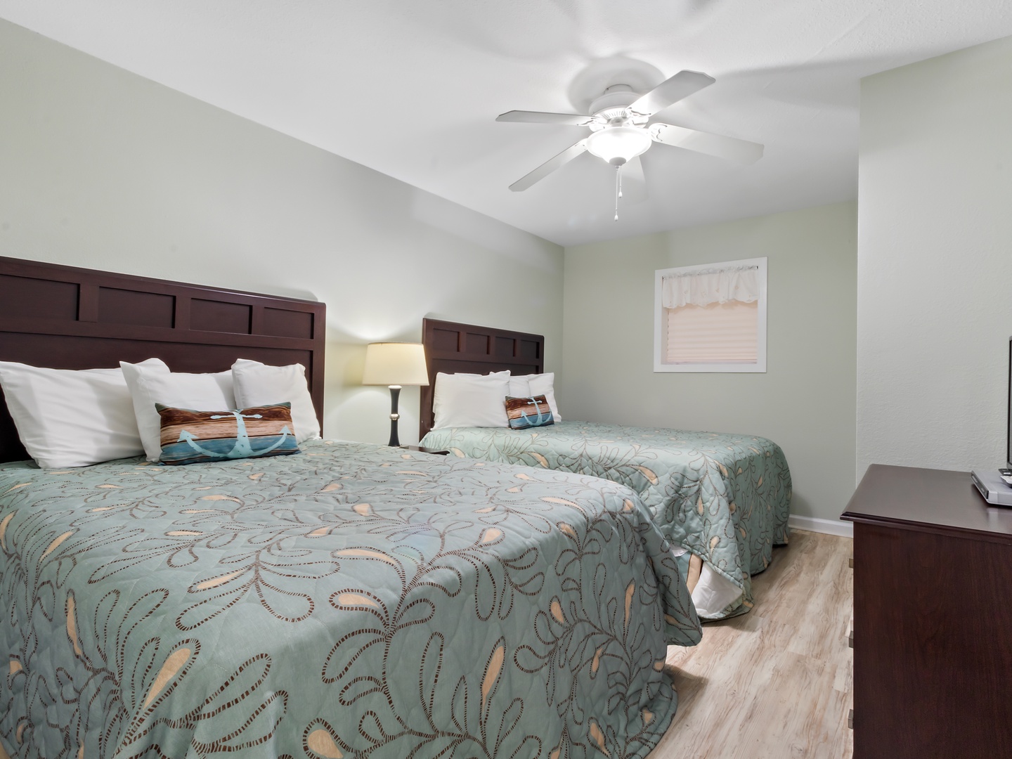 Double Queen Bedroom