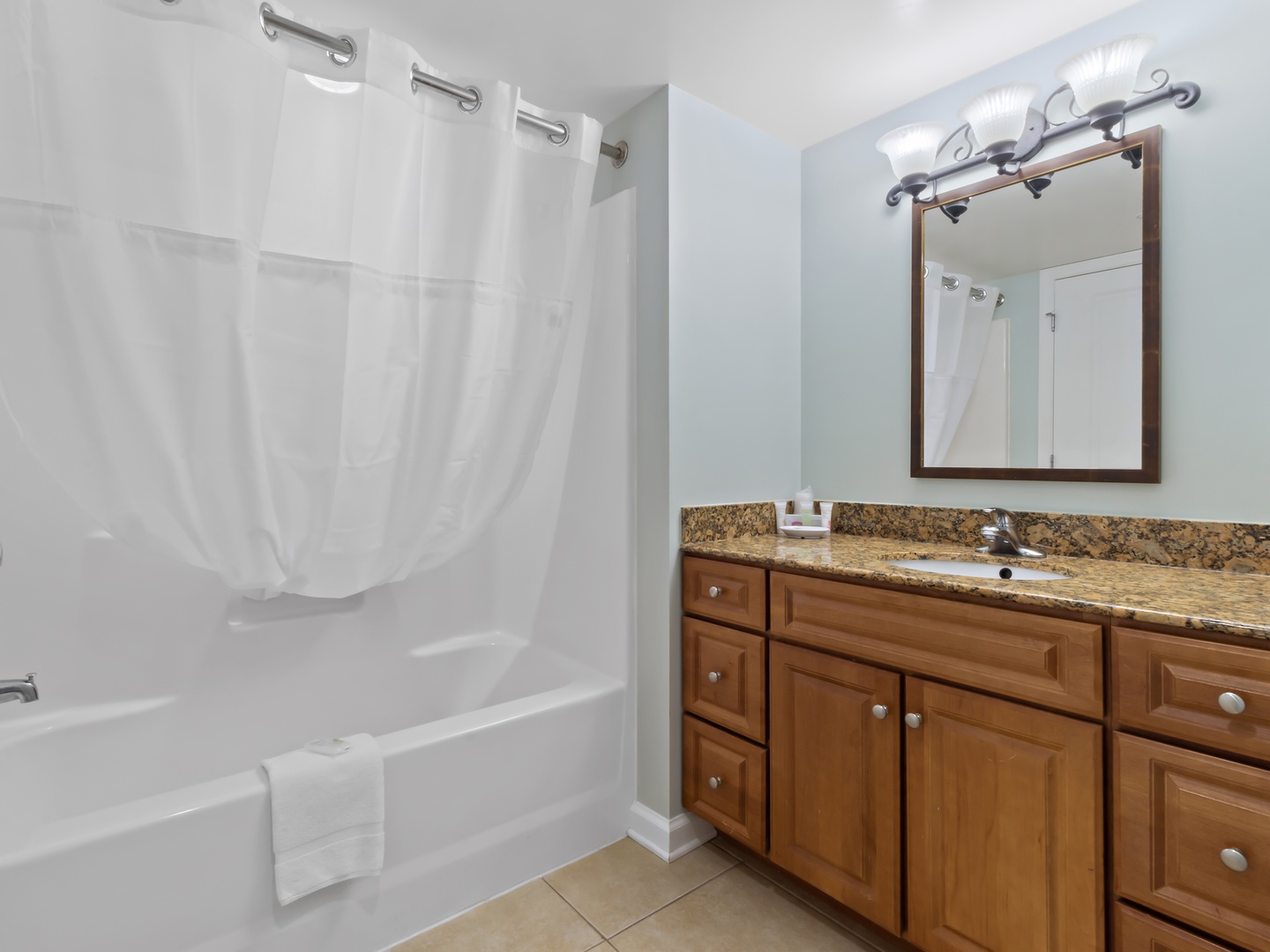 Double Queen Bathroom