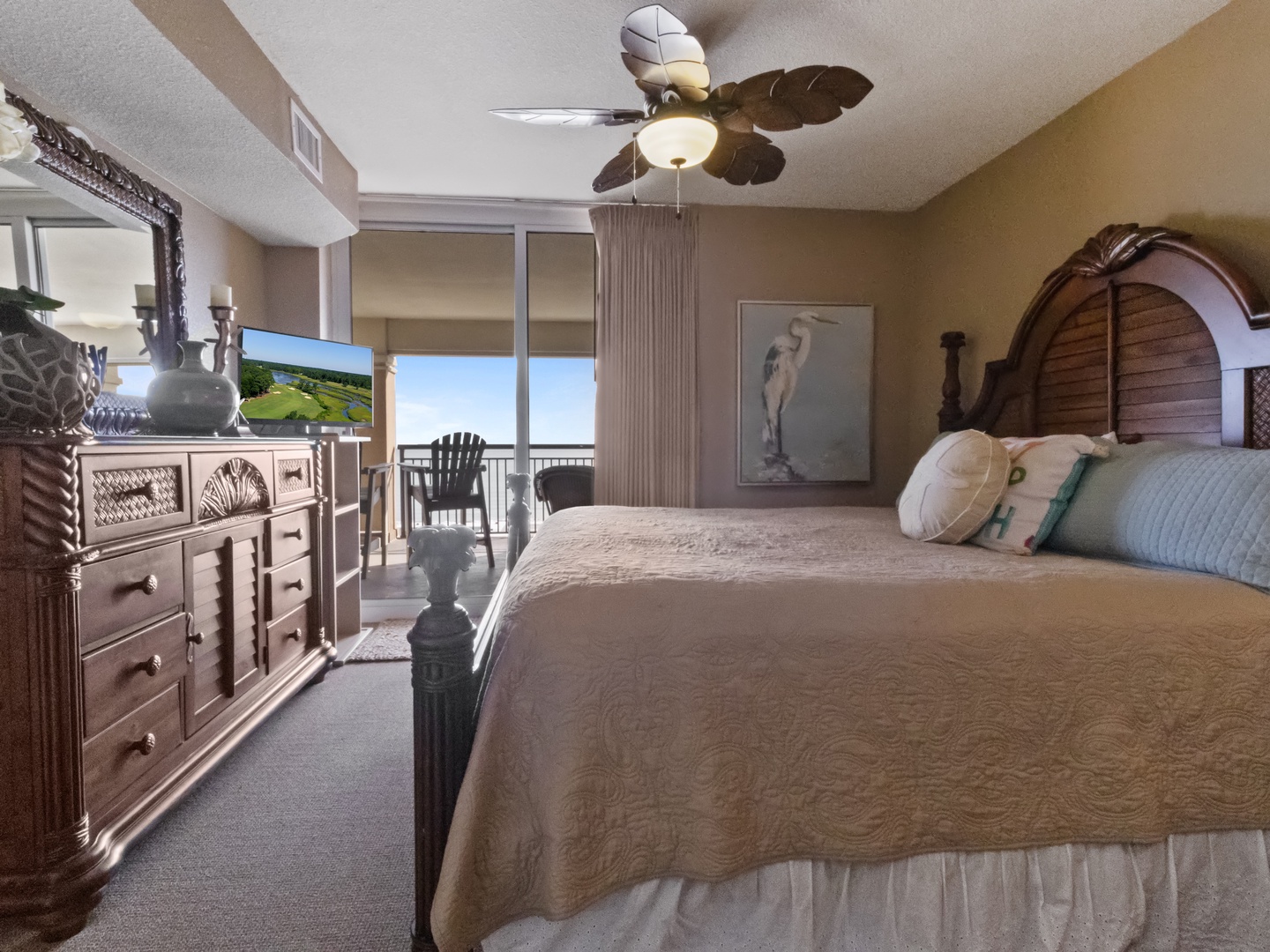 Primary has access to Balcony