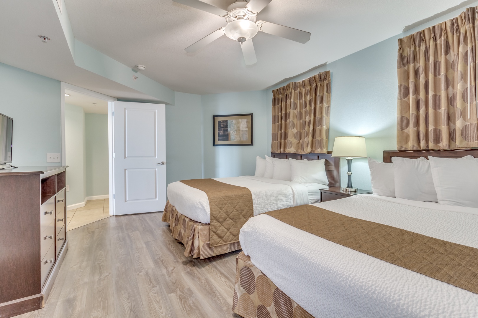 Double Queen Bedroom