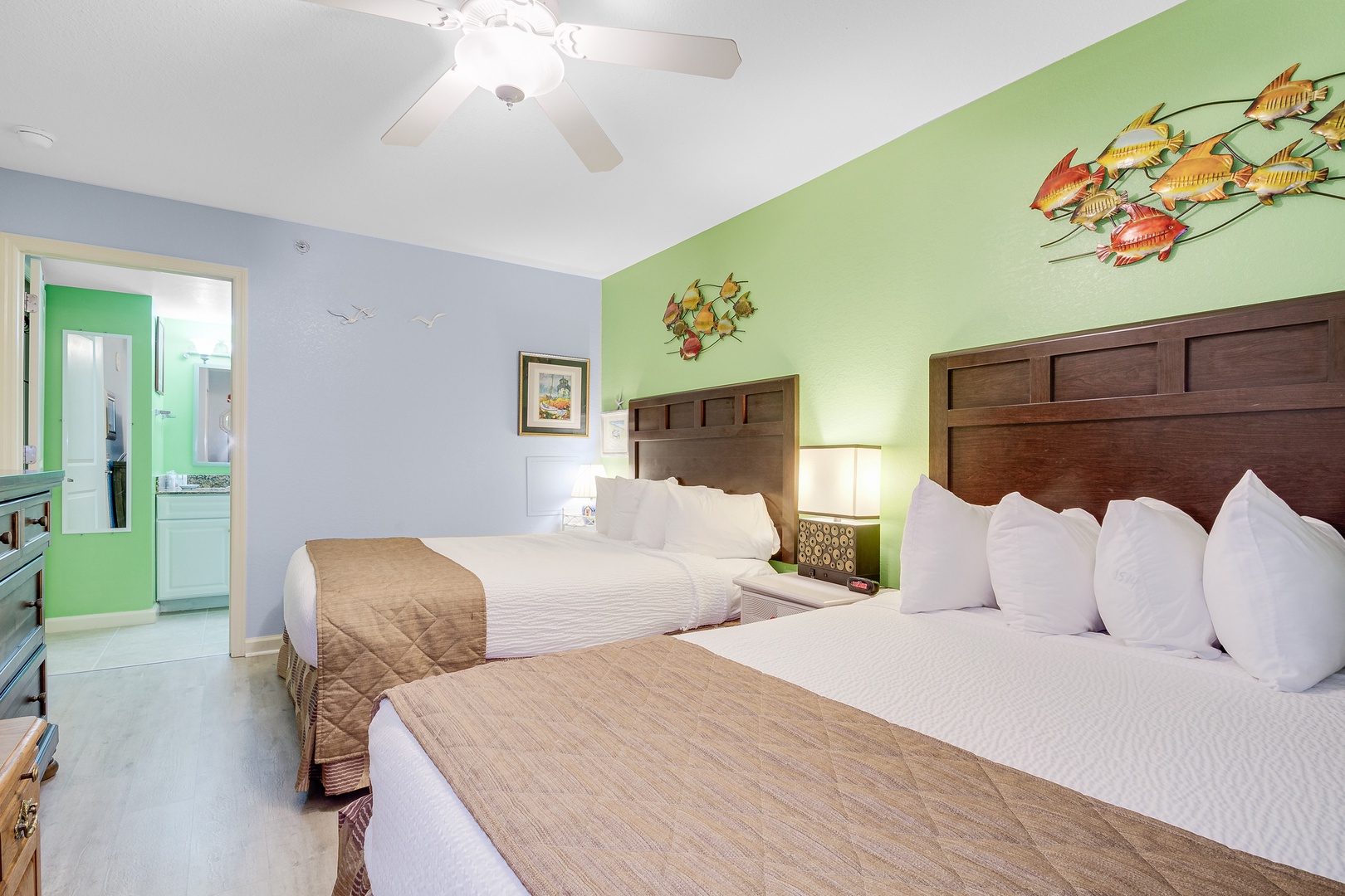 Double Queen Bedroom with Bathroom