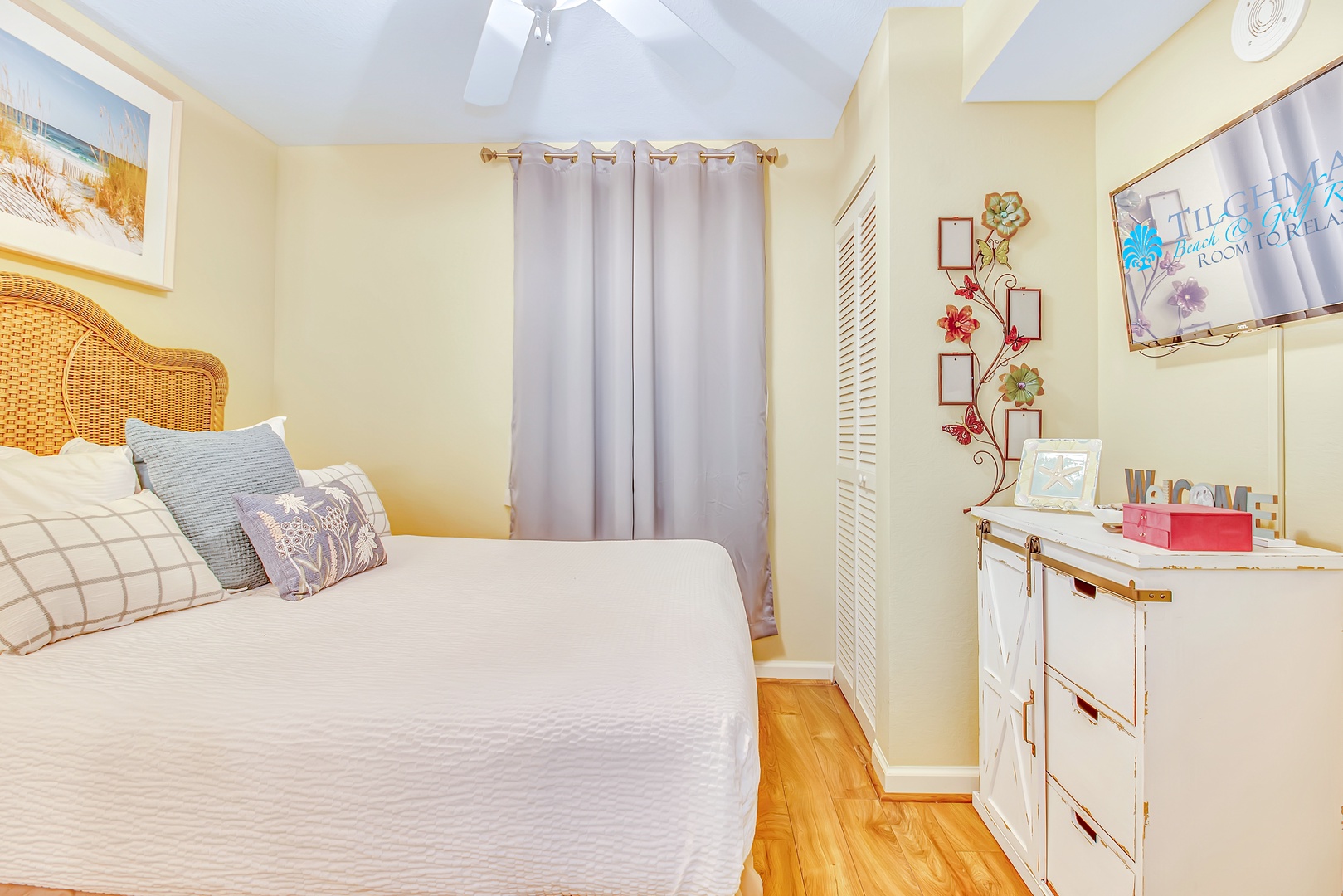 Guest Bedroom with In-Room Bath