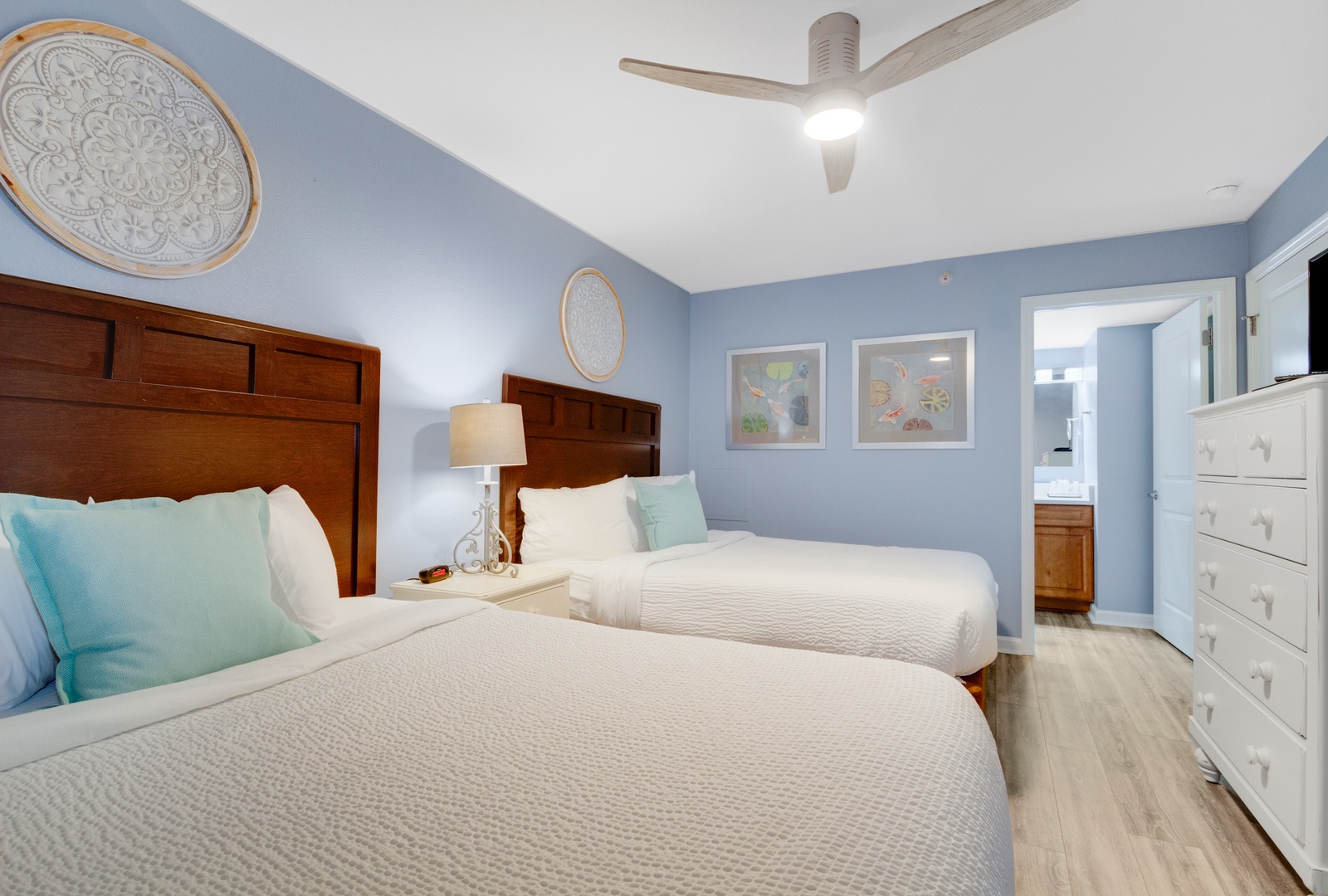 Double Queen Bedroom