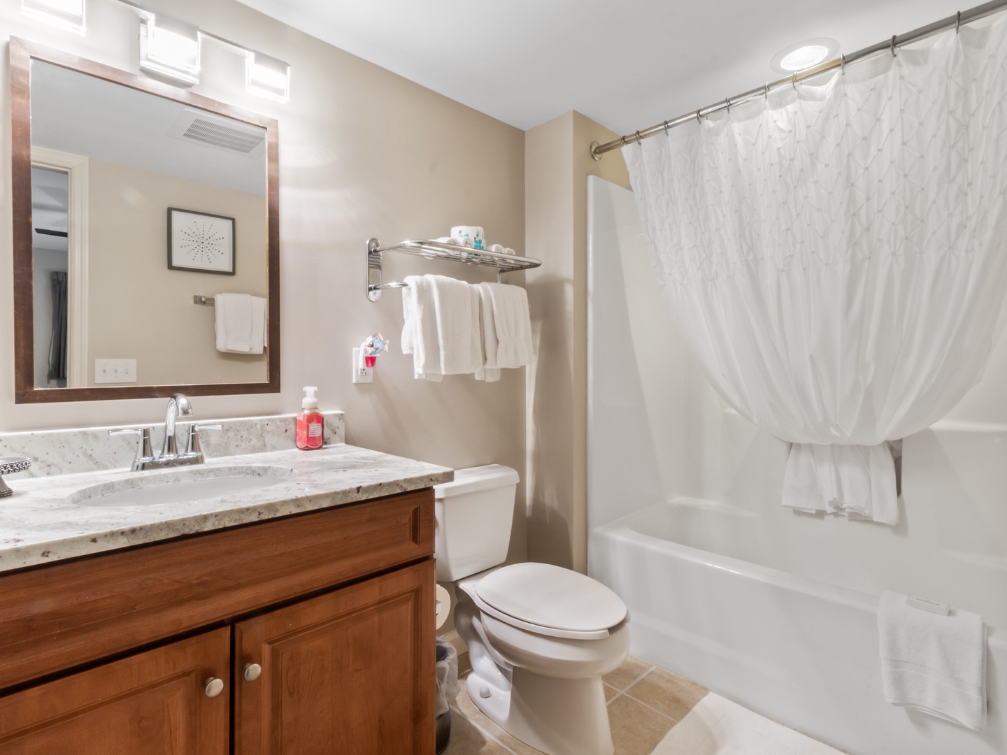 Double Queen Bathroom