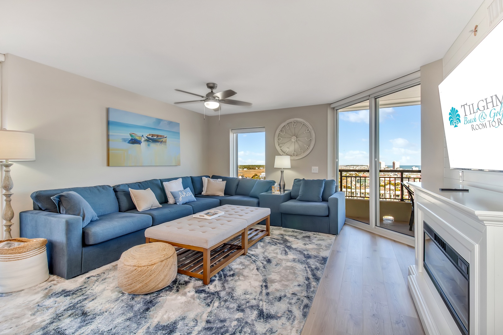Living Area with View onto Main Balcony