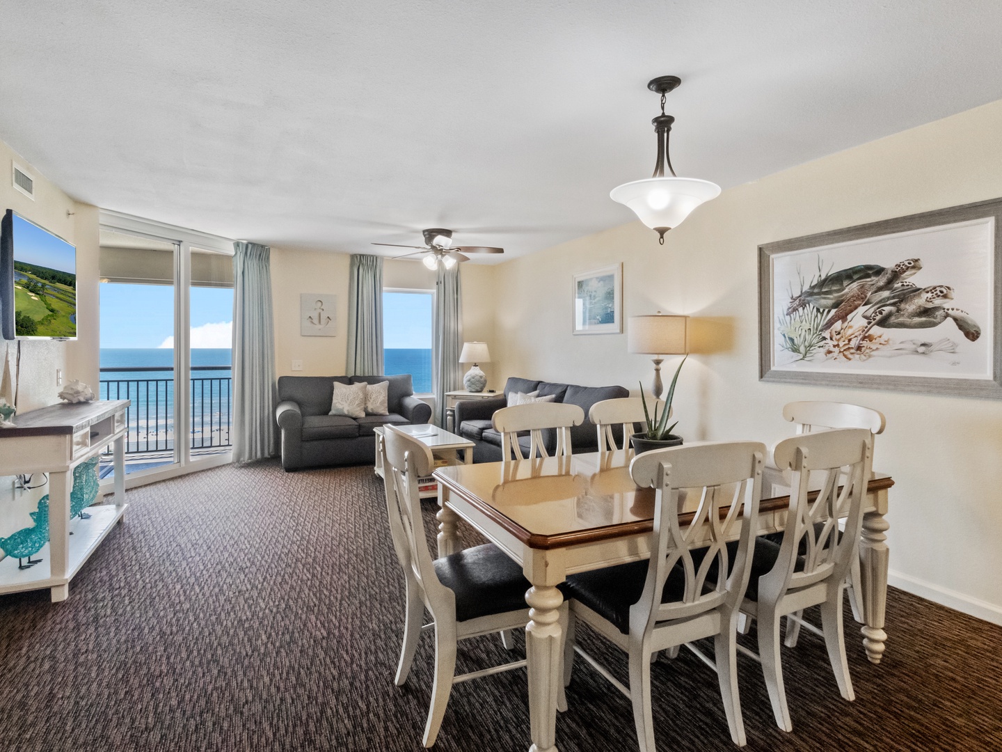Dining & Living Area