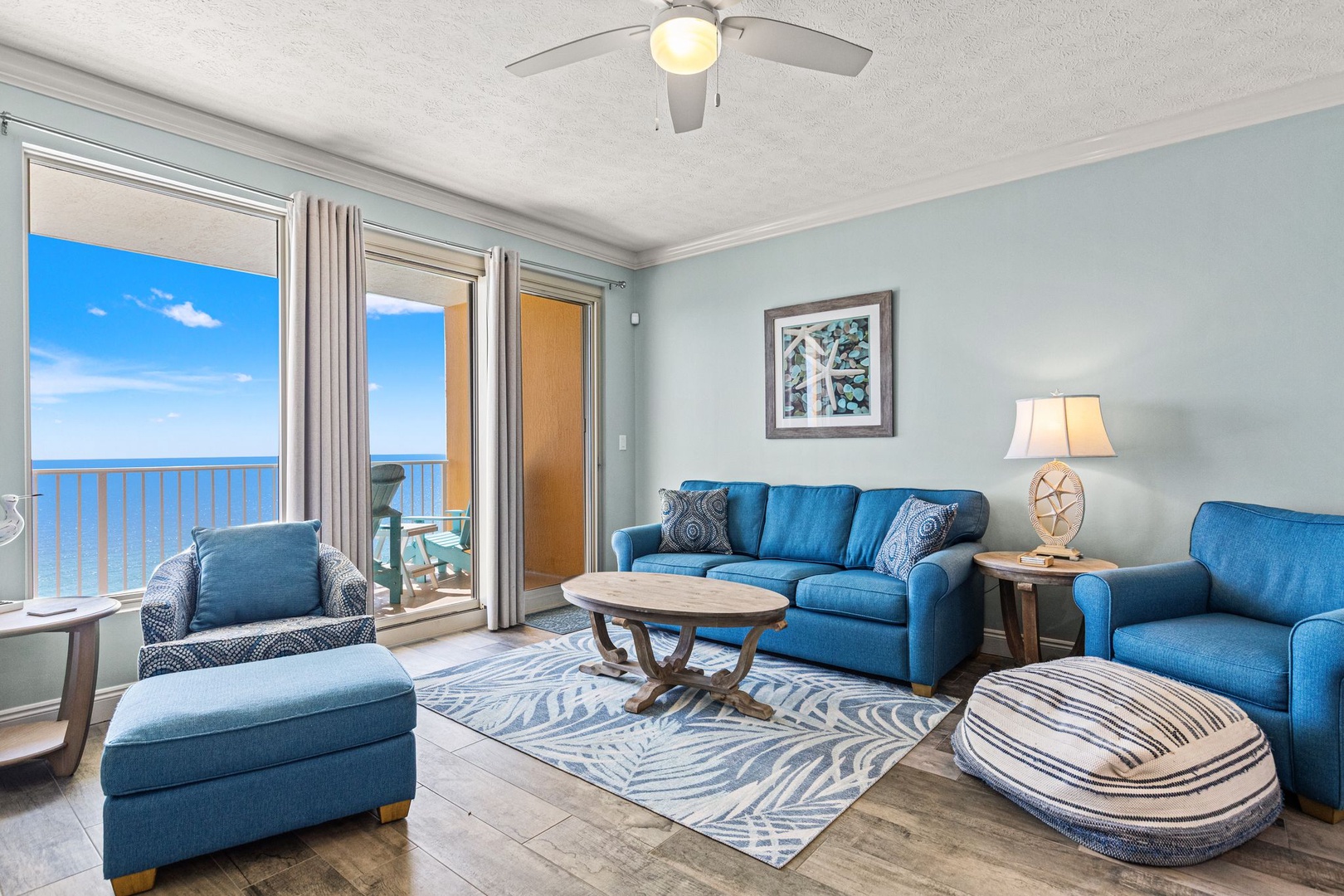 5004 Thomas Dr, Panama City Beach, FL 32408, USA 1606 20