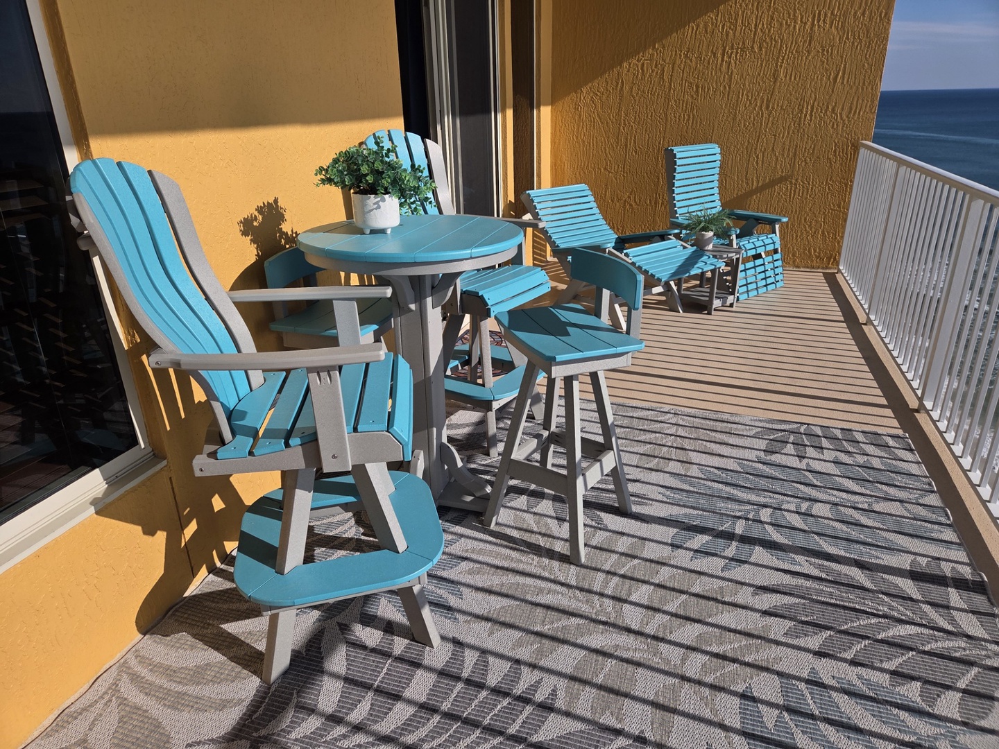 802 Balcony Furniture 22026