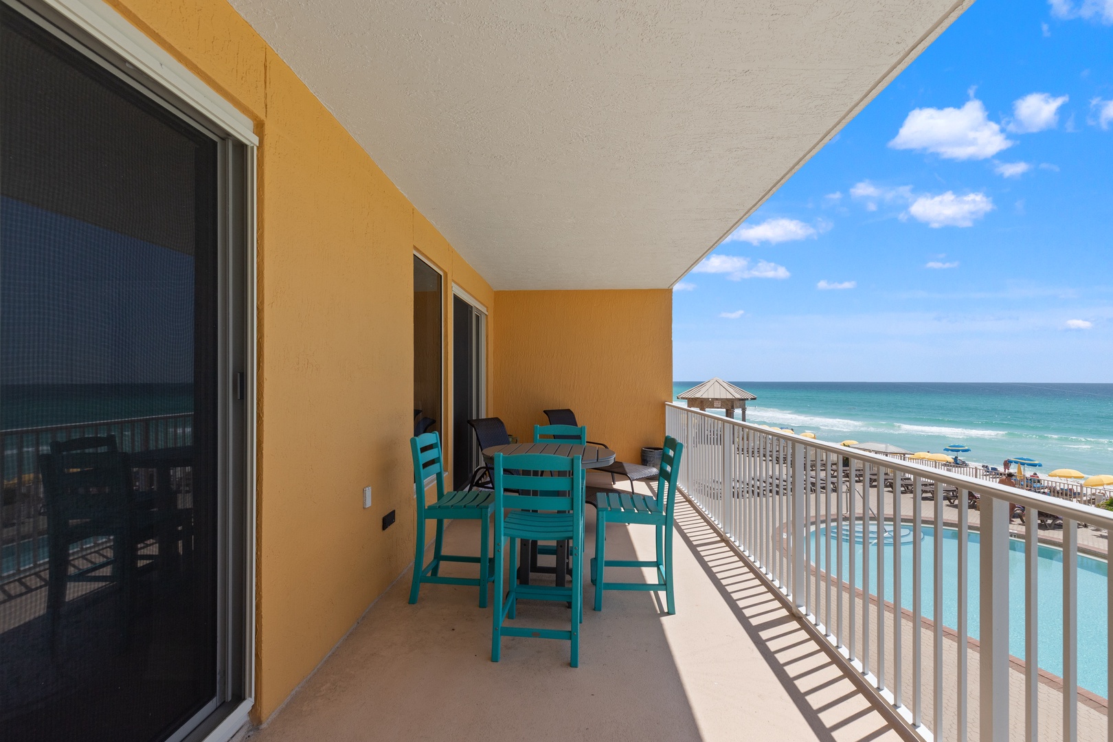 5004 Thomas Dr, Panama City Beach, FL 32408, USA 209 25