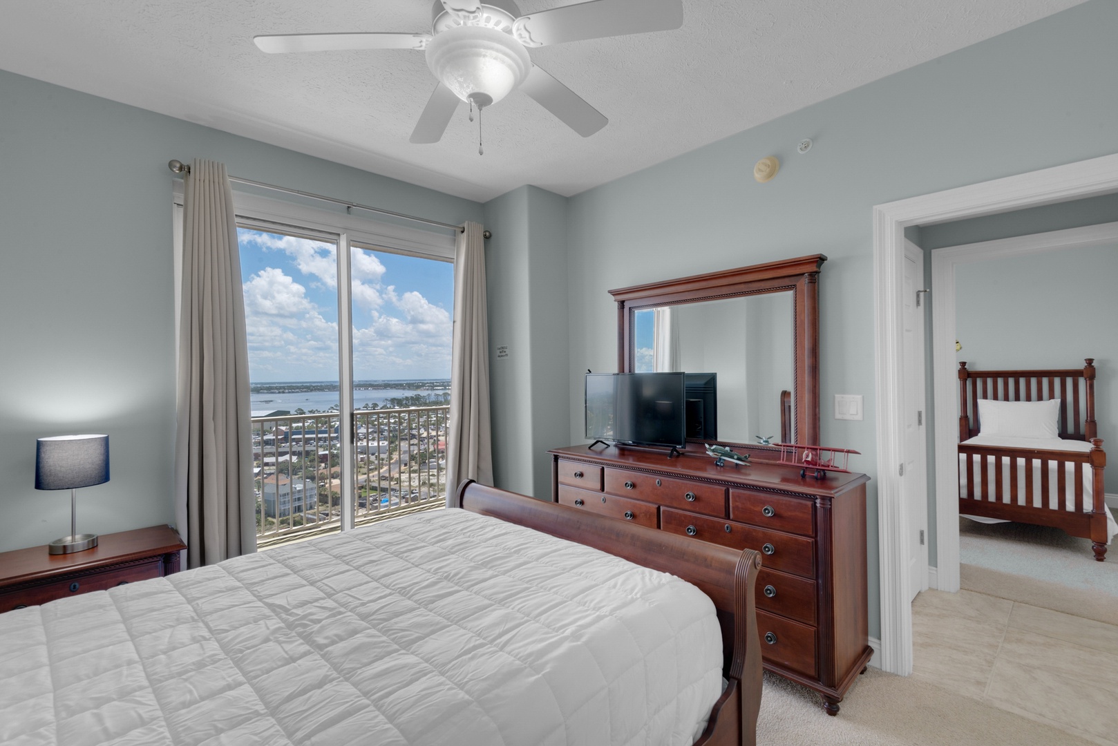 TreasureIsland_1712_20220531_125