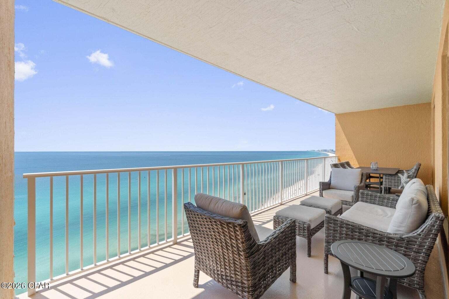 1811 Balcony3