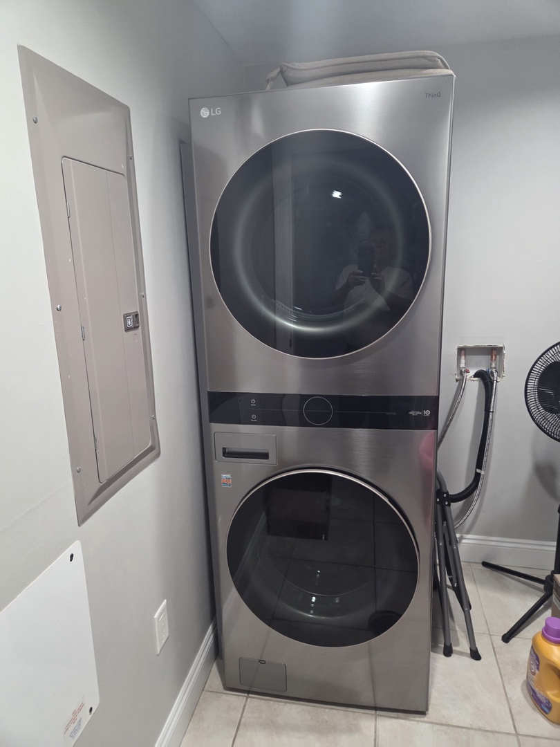 Your laundry stays fresh with this convenient in-unit washer and dryer combo, making your stay feel just like home.