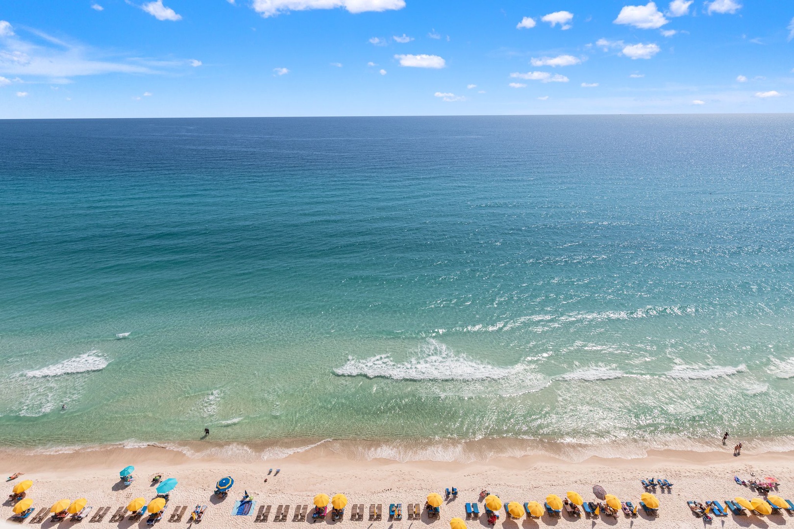 5004 Thomas Dr, Panama City Beach, FL 32408, USA 1606 26