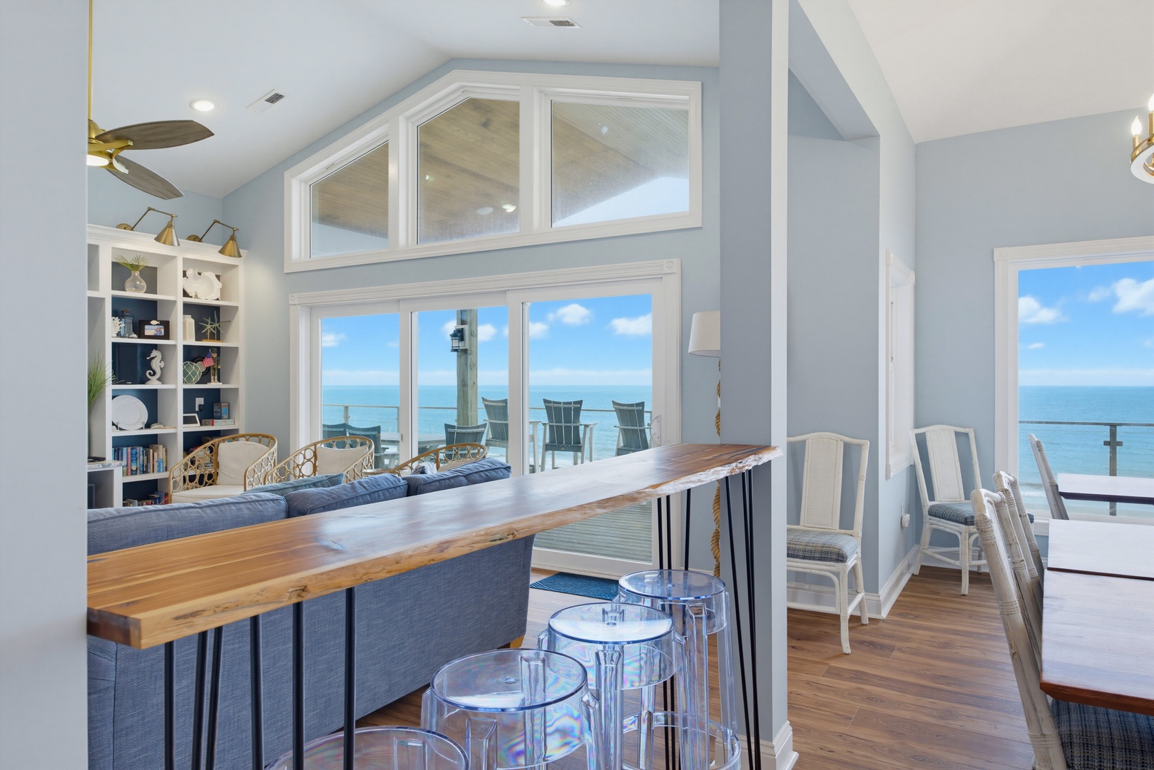 Breakfast Bar