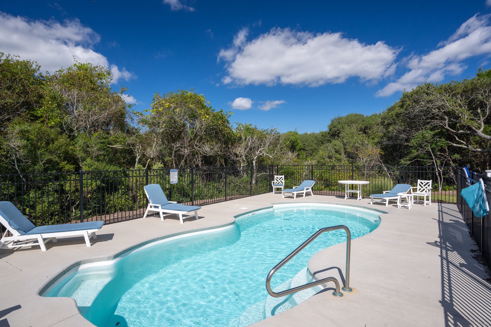 Private Pool