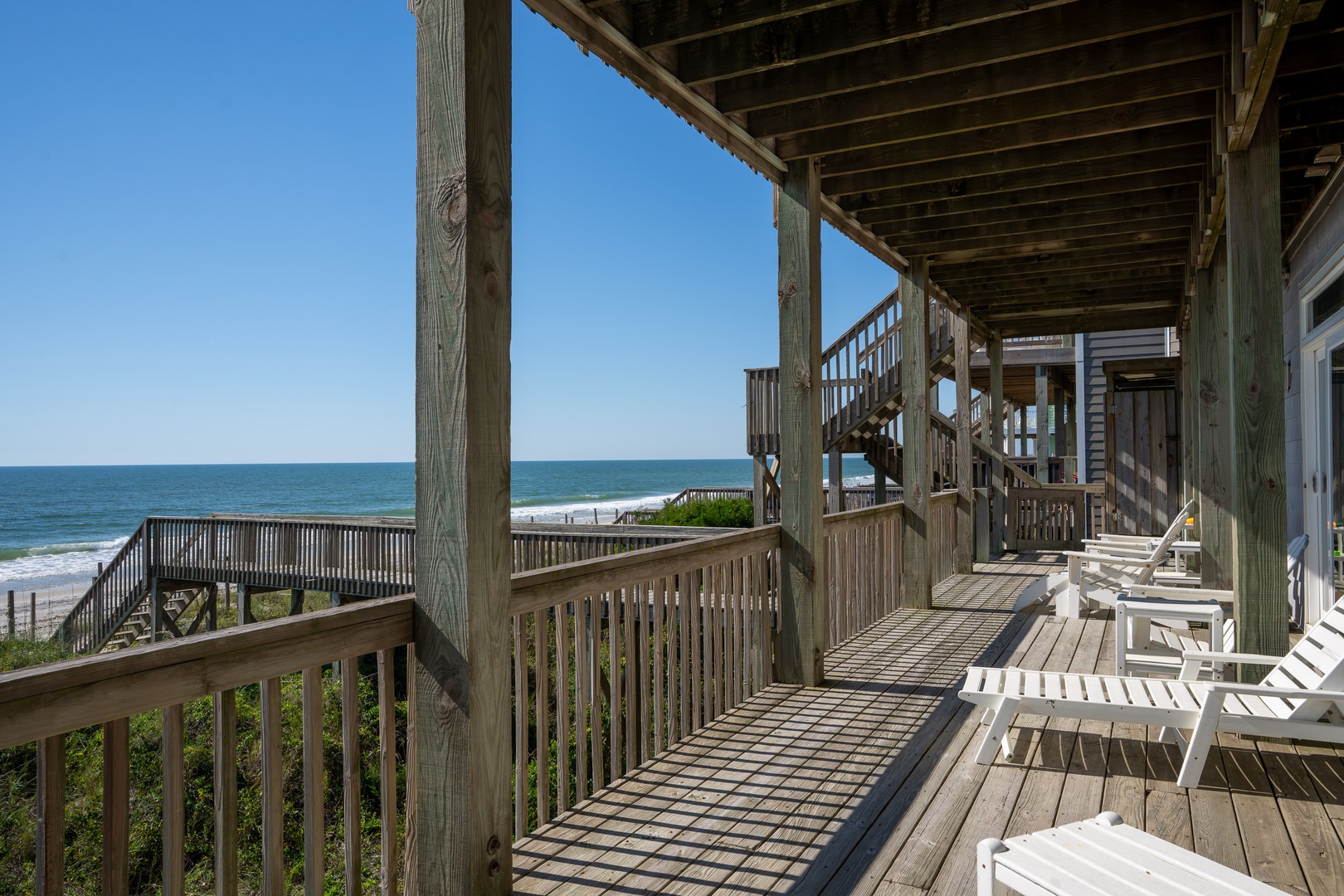 Covered Deck Lounge Chairs