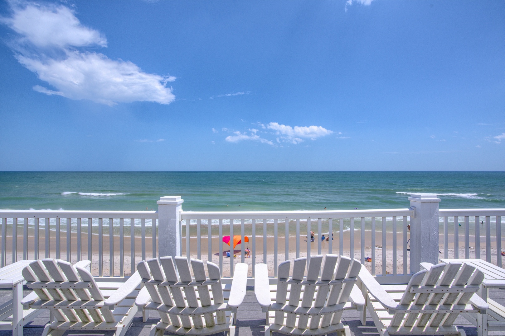 Ocean-view deck