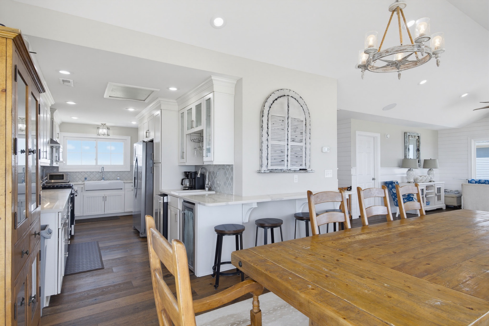 Dining Kitchen Ocean