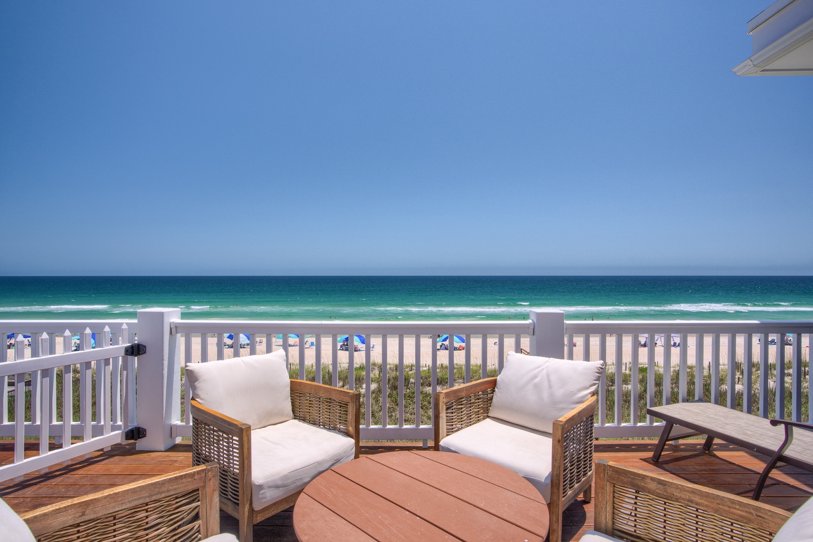 Ocean balcony seating