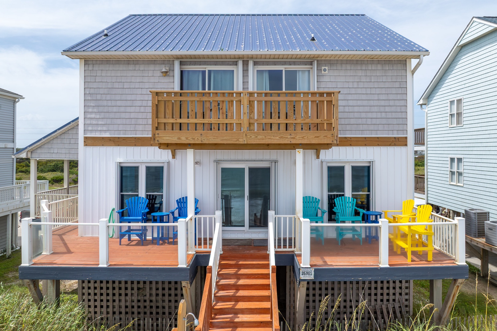Oceanfront sun deck
