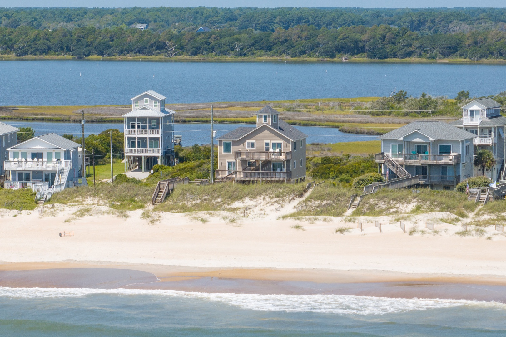Wide Shoreline Context