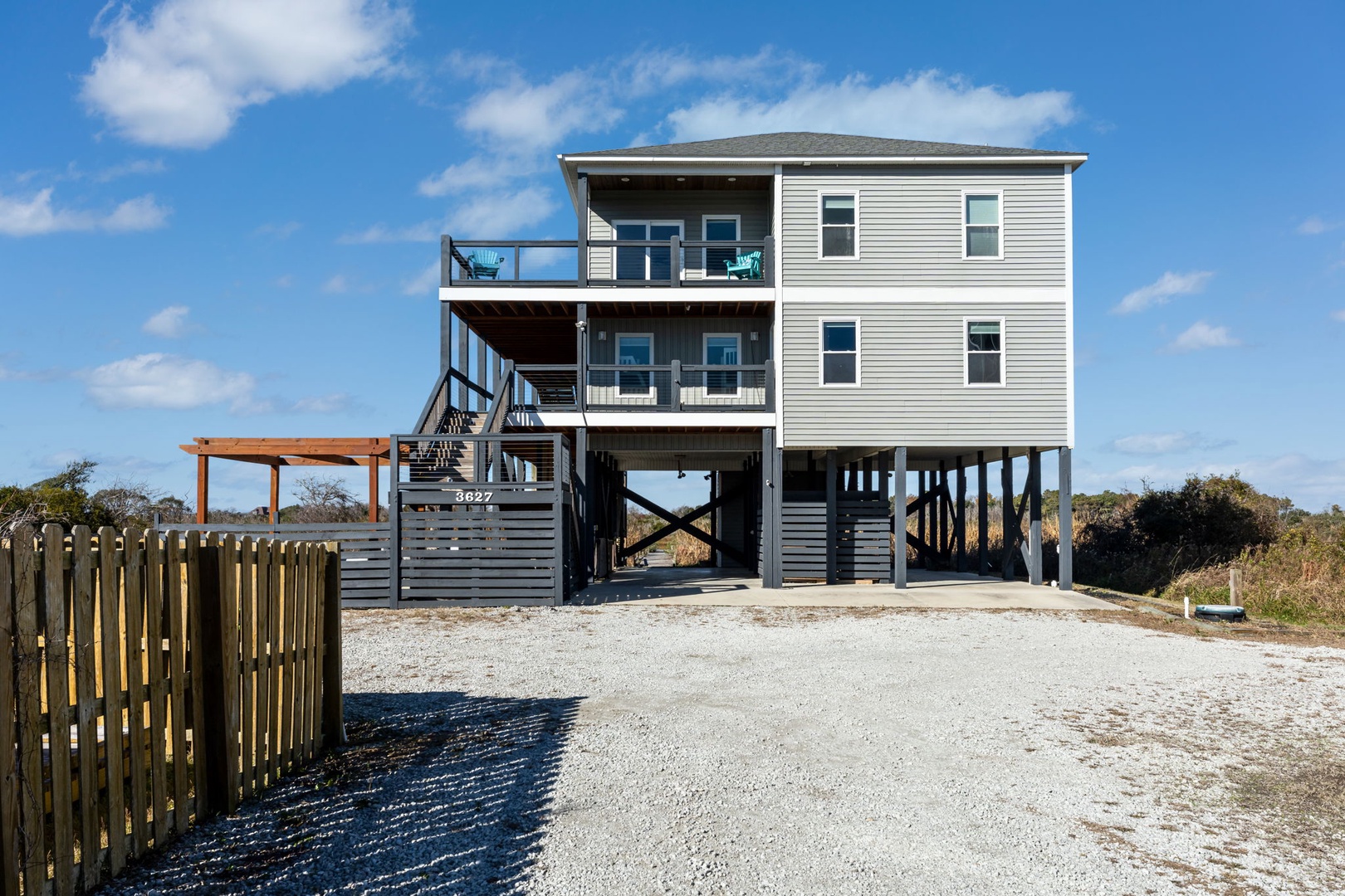 3627 Island Drive sales-listing photo 44