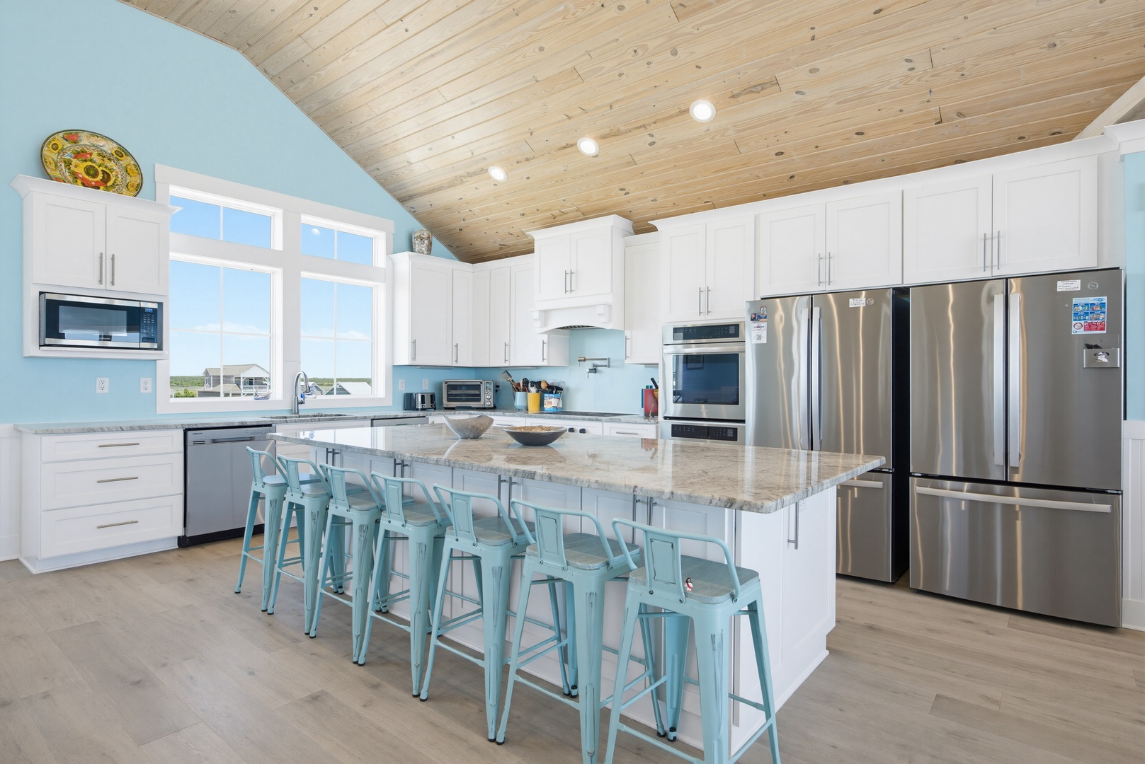 Kitchen island stools