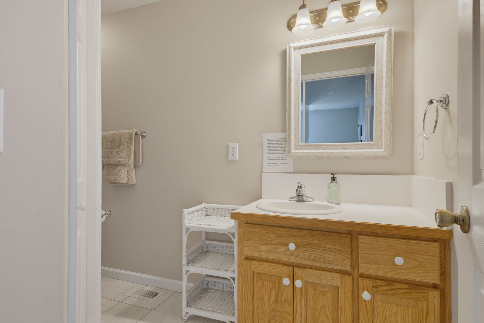 Full Bathroom Vanity