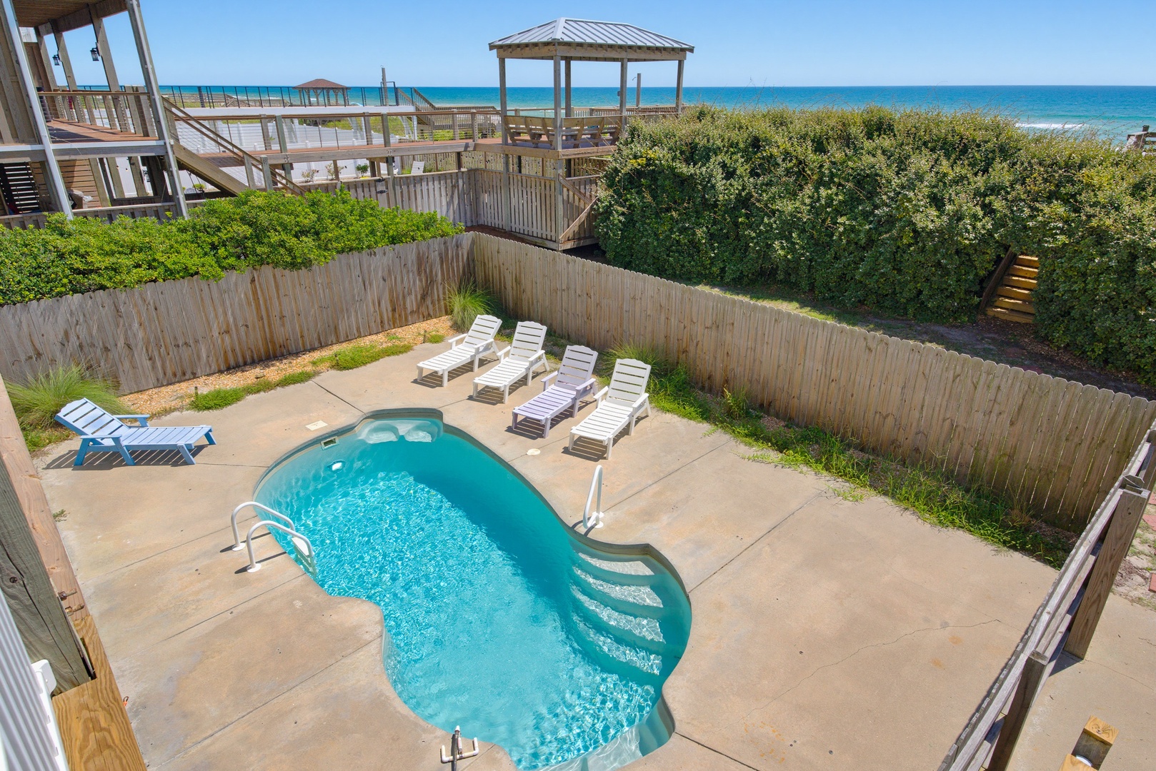 Pool Ocean Vista