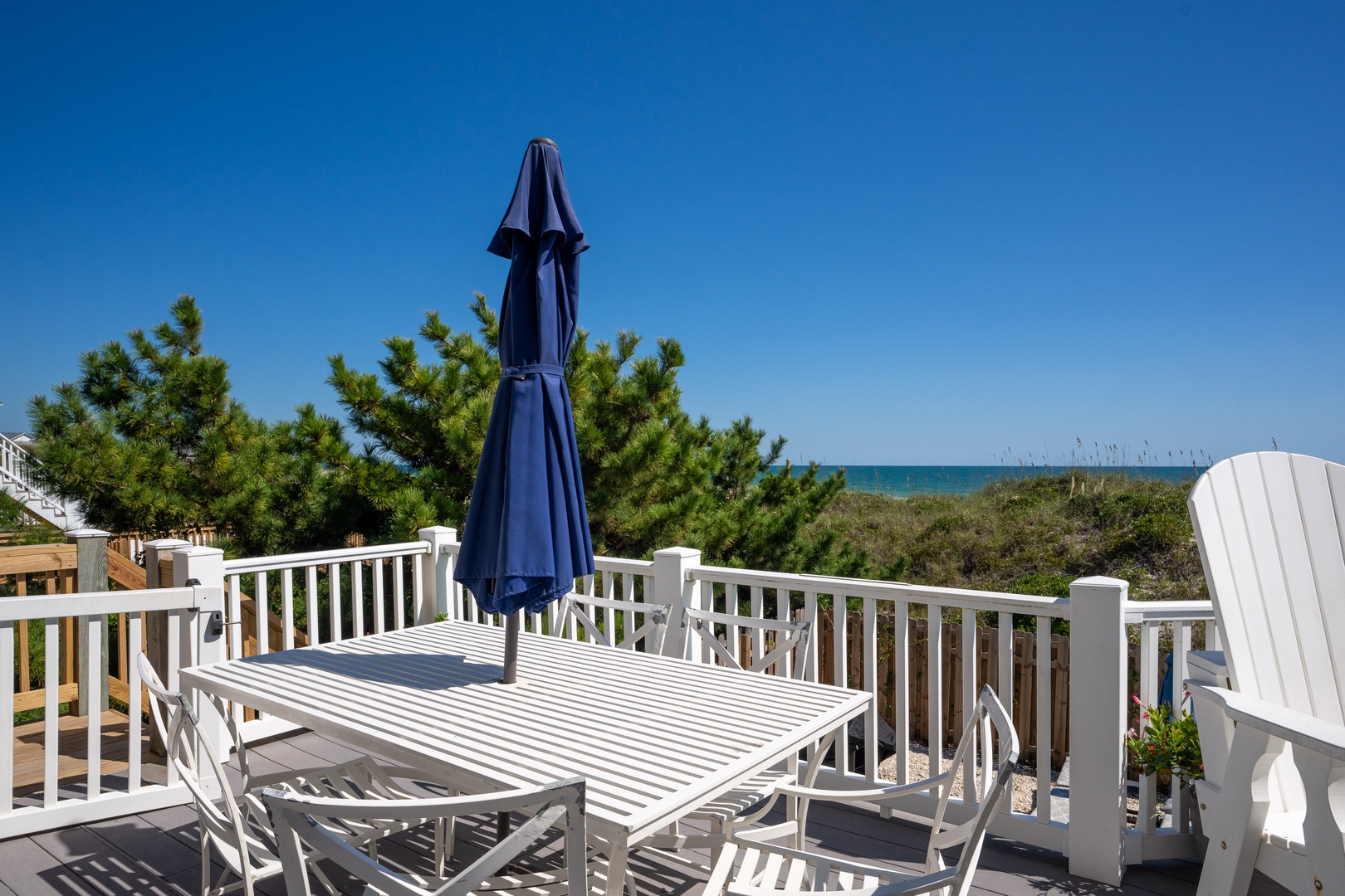 Oceanview Dining Deck