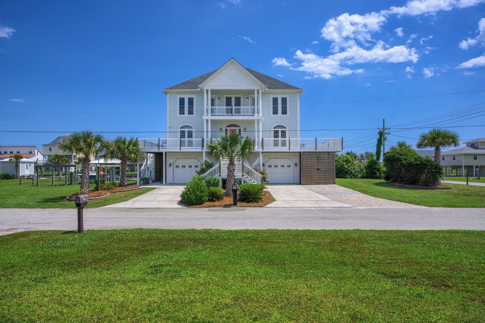 306 Marina Way photo 1