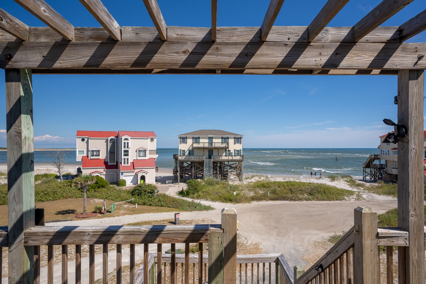 Covered Oceanview Deck