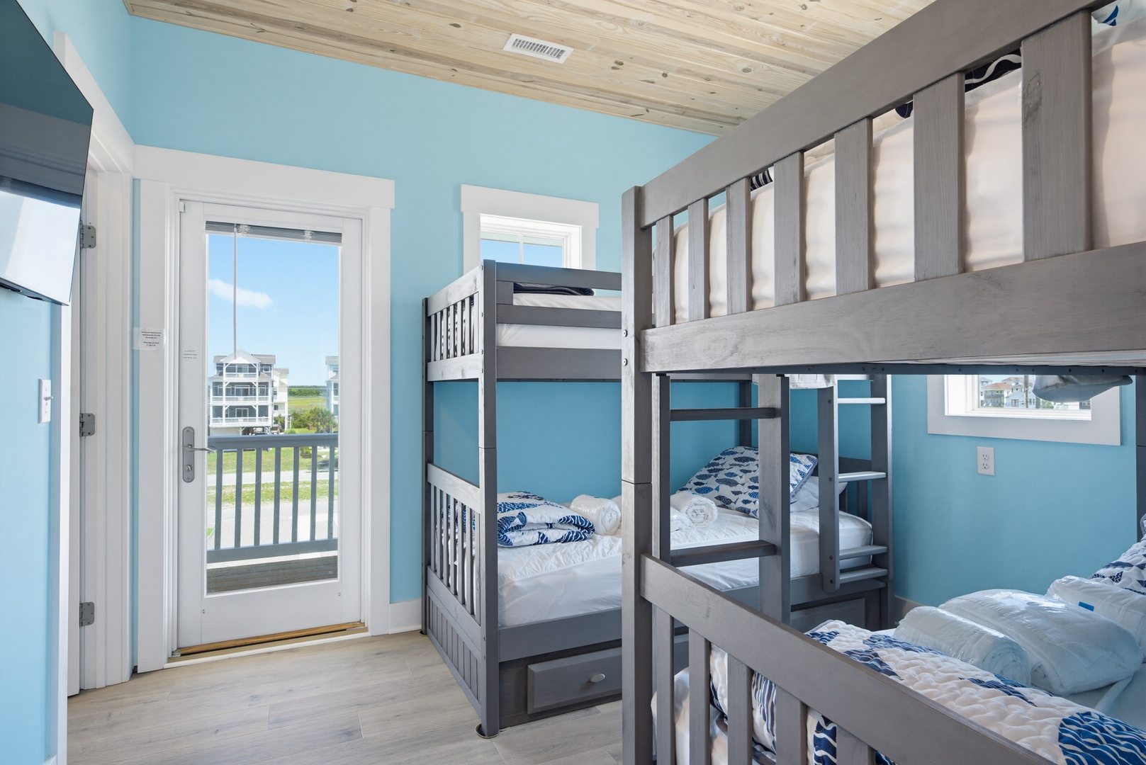 Two Bunk Bedroom