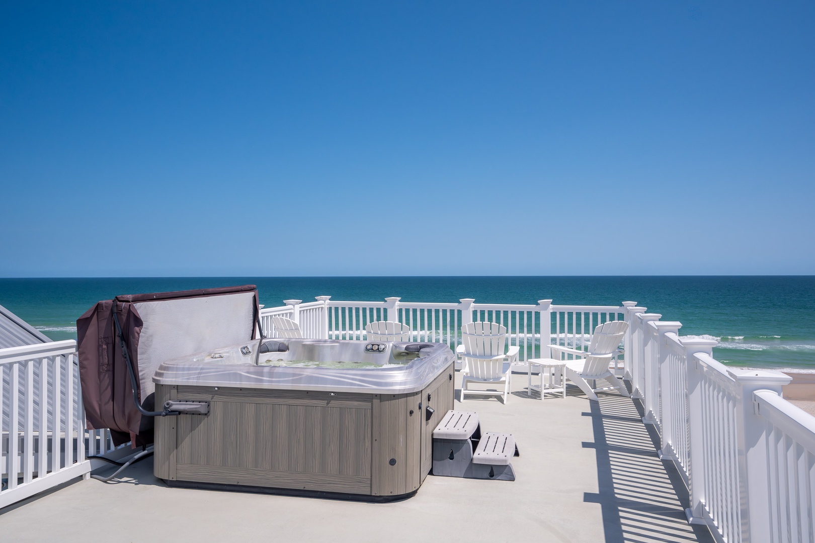 Rooftop hot tub