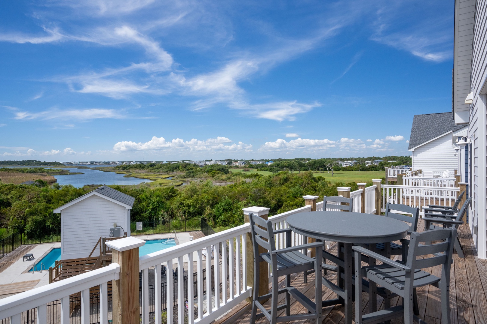 Deck Pool View