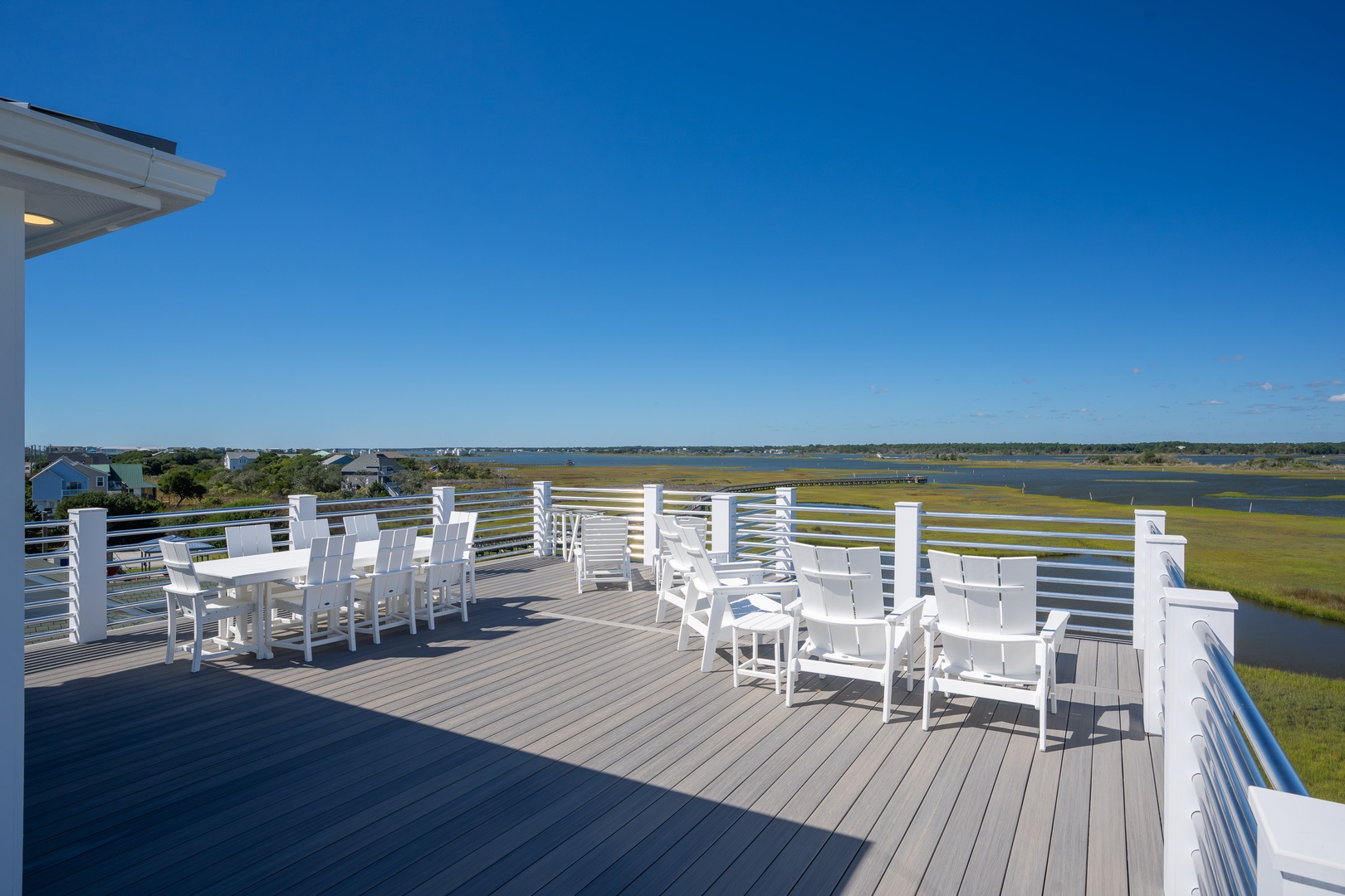 Rooftop Deck Space
