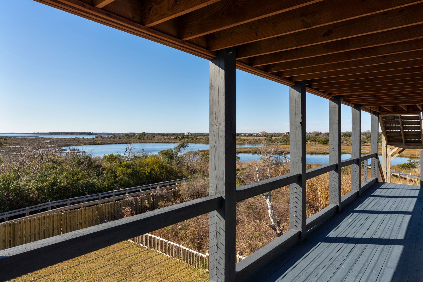 3627 Island Drive sales-listing photo 39