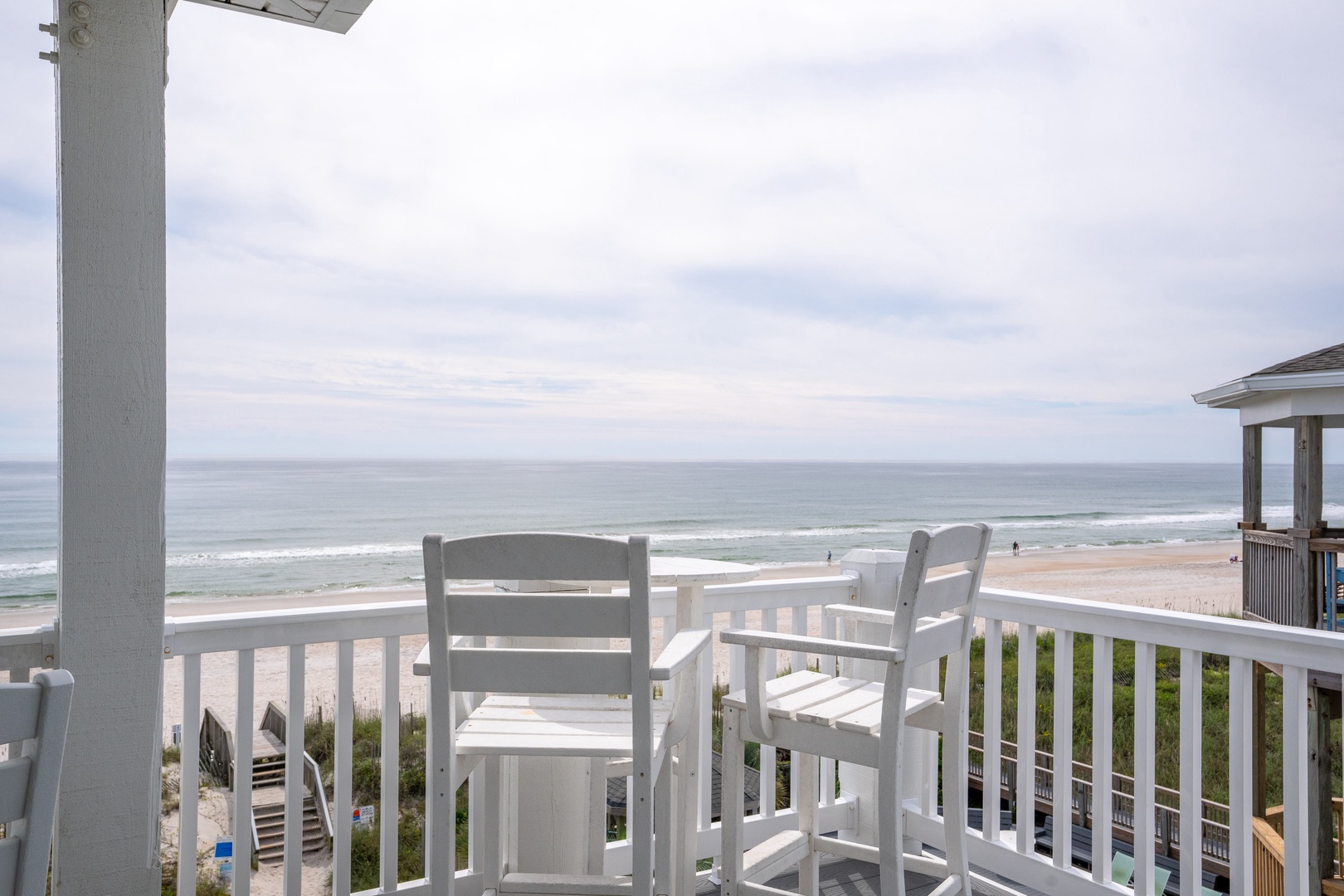 Ocean deck bar seating
