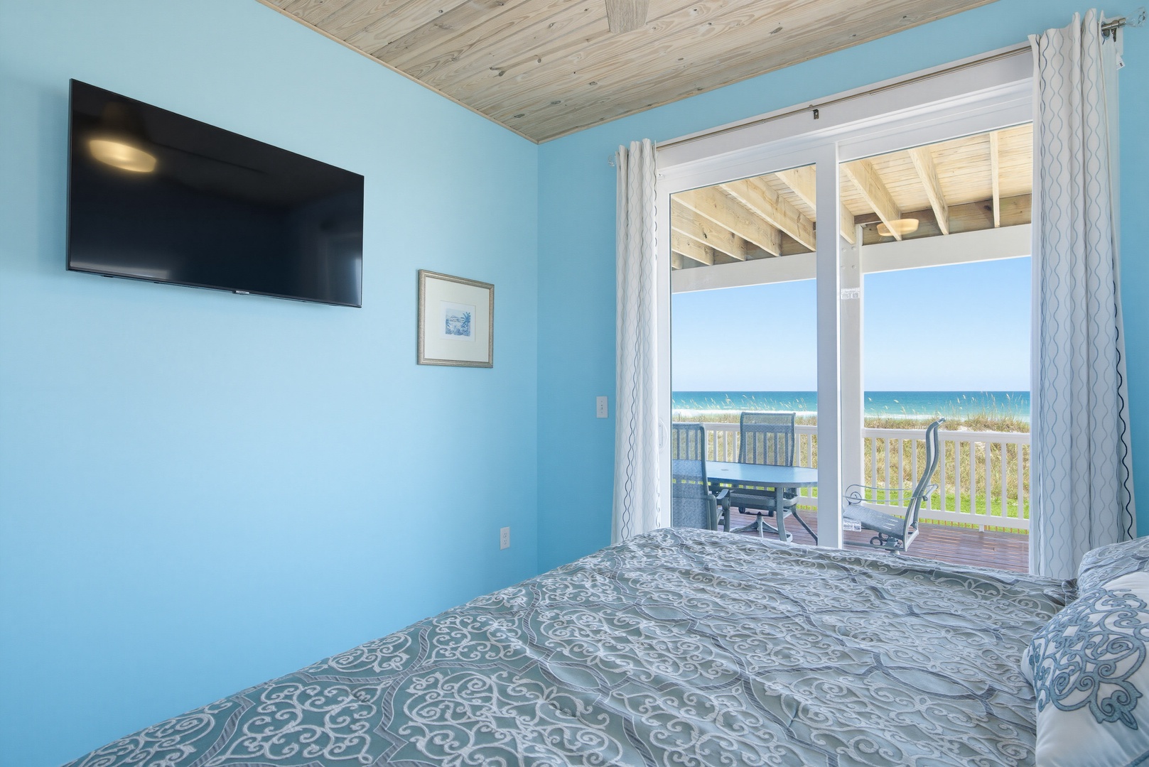 Bedroom ocean view