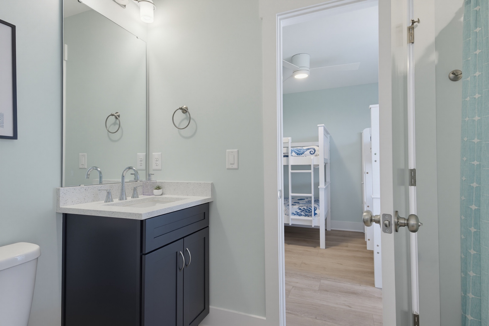 Compact Ensuite Shower