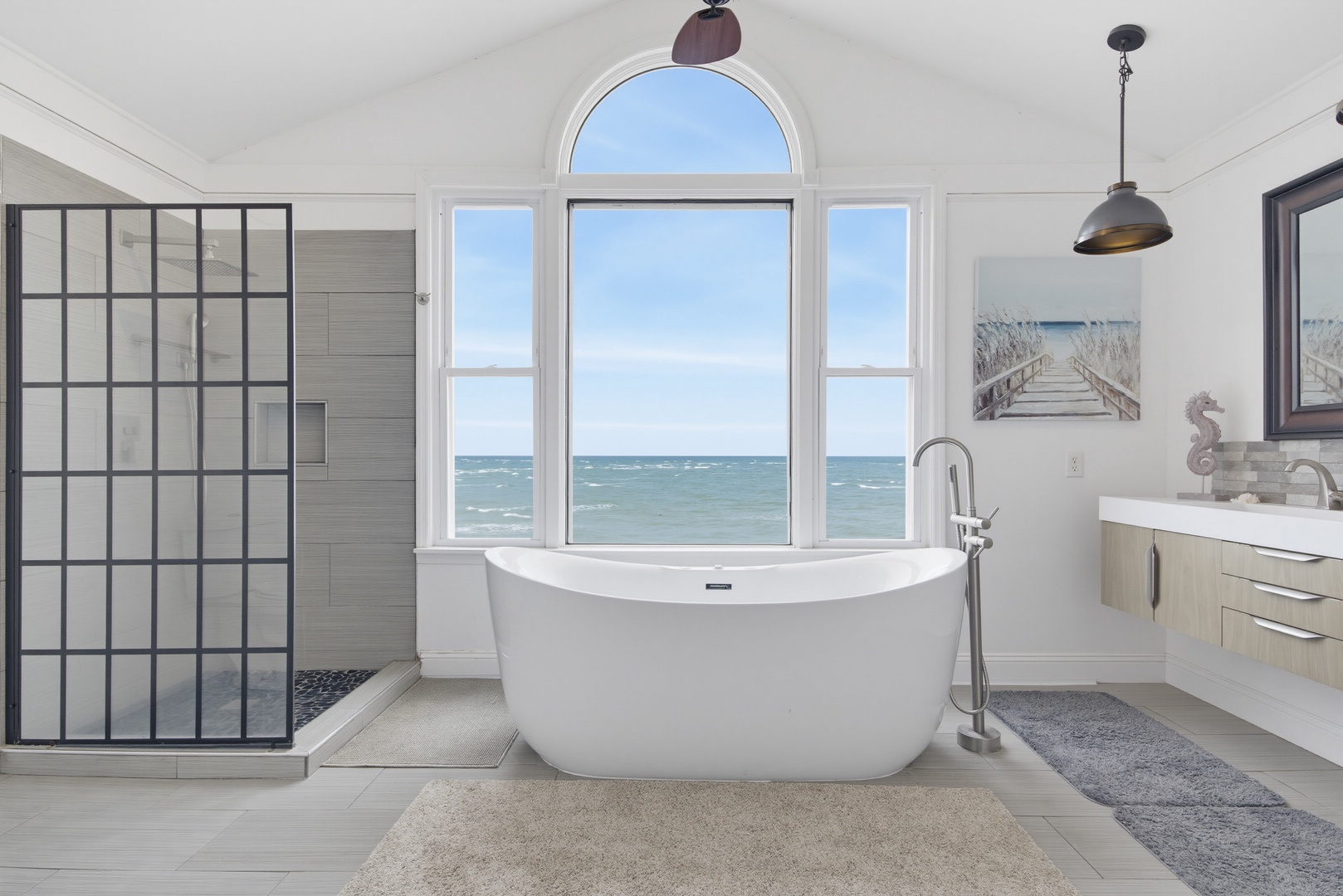 Primary Bathroom Tub