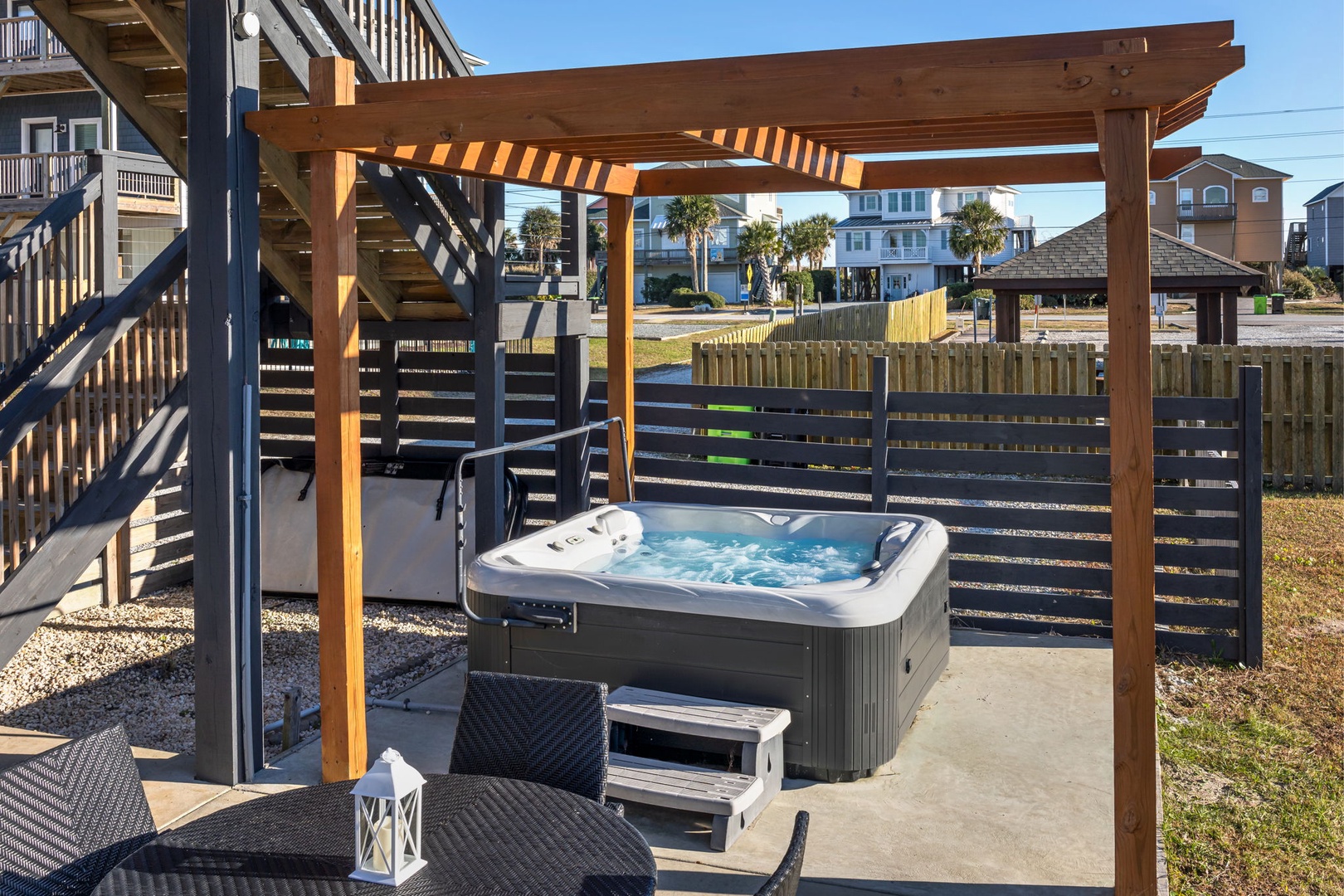 3627 Island Drive sales-listing photo 41