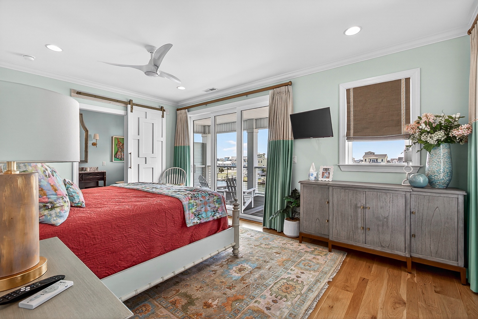 Balcony bedroom