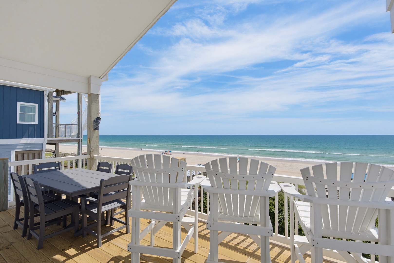 Upper Oceanfront Deck